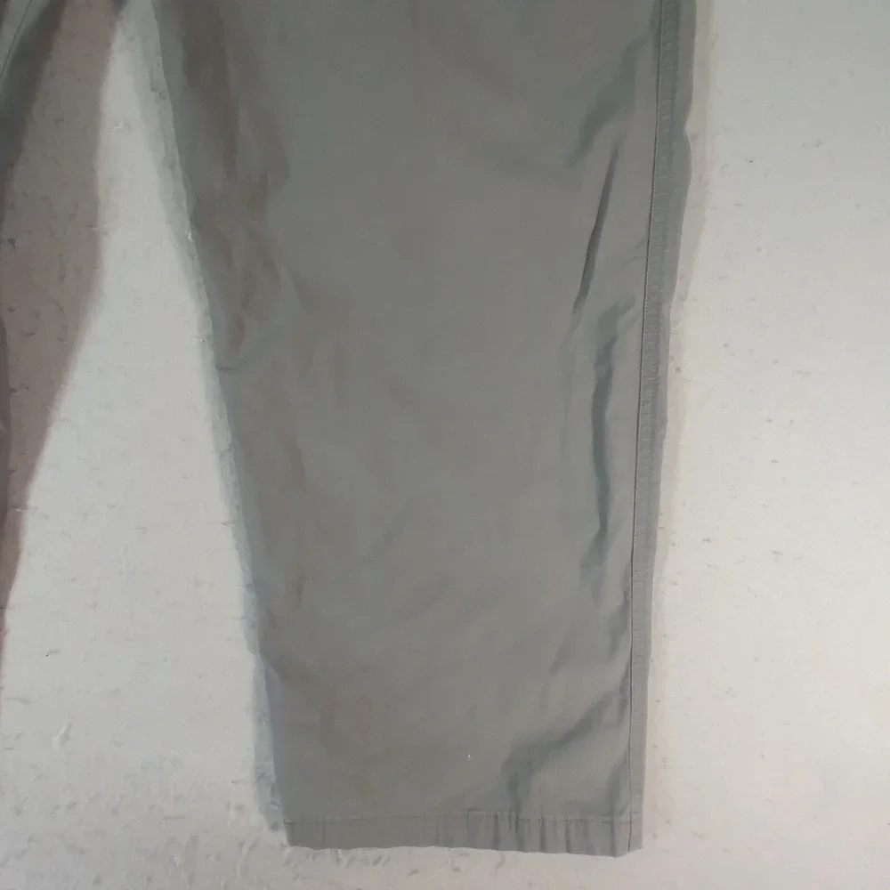 Woolrich chino pants men's 42 x 30 Grey Outdoor Flex stretch